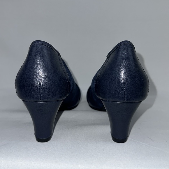 Andiamo Belle Navy Blue Fabric Upper Gun Metal Accent Comfort Technology… - Picture 5 of 8